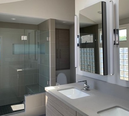 A modern bathroom that has been freshly painted